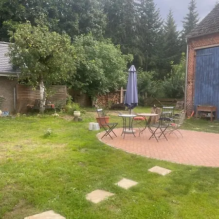 Ferienhaeusschen Am See Pr * Karstadt (Prignitz)