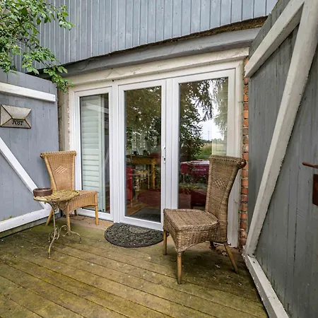 Apartment Ferienhaeusschen Am See Pr